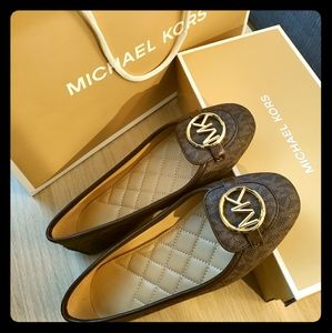 New Micheal Cors Flats